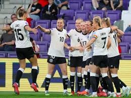 雄鹿遭重创！利拉德因深静脉血栓无限期休战，东部格局再起变动